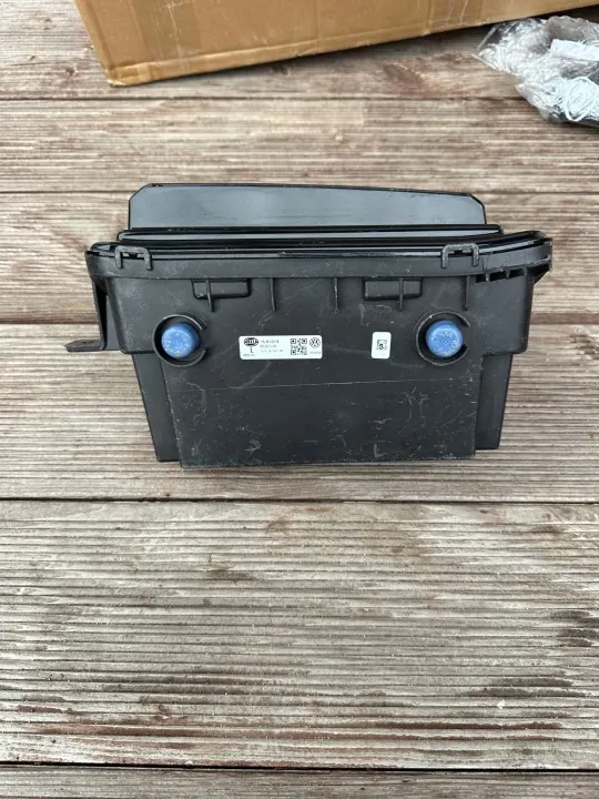 OEM 17A941653B Halogenstrålkastare Vänster för VW Jetta image 4