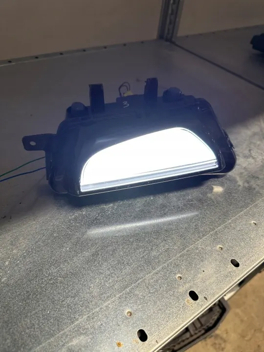 OEM 17A941653B Halogenstrålkastare Vänster för VW Jetta image 7