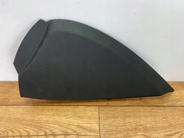 Cadillac CTS III 2014+ Sidokickpanel OEM 23184293 image 2