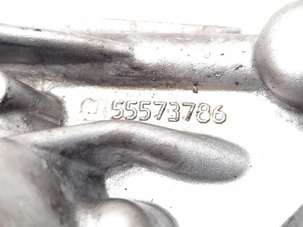 Vauxhall Öljypumppu OEM 55573786 1.6 CDTi Dieselille image 7