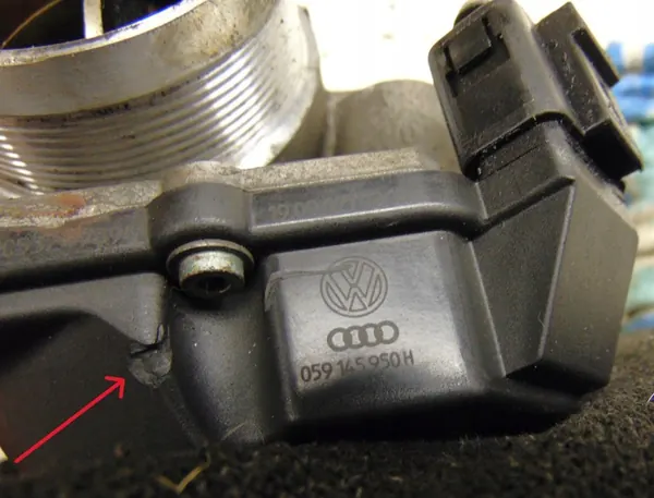 Corpo de borboleta Audi A6 C6 3.0TDI image 7