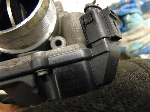 Corpo de borboleta Audi A6 C6 3.0TDI image 8