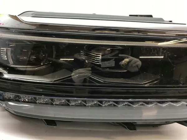 LÂMPADA LED COMPLETA TIGUAN ALLSPACE 16-22 R OEM 5NN941114C image 5