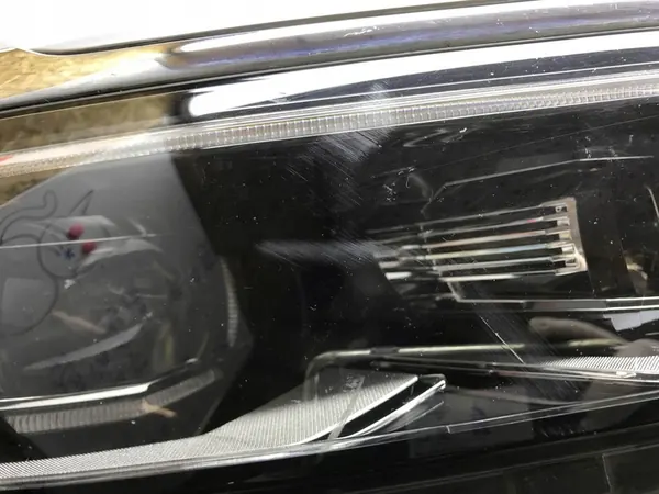 LÂMPADA LED COMPLETA TIGUAN ALLSPACE 16-22 R OEM 5NN941114C image 6