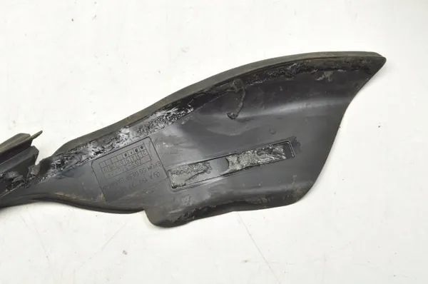 Junta de puerta Mercedes AMG GT OEM A1907270700 Izquierda Delantera image 8