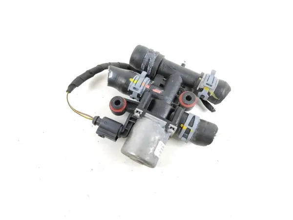 Válvula de calefacción Porsche Cayenne OEM 4M0819067M image 2
