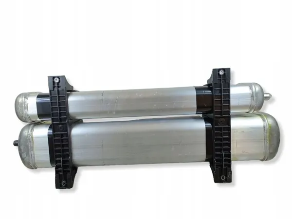 Jeep Luchtvering tank OEM 68458344AC - Gebruikt image 5