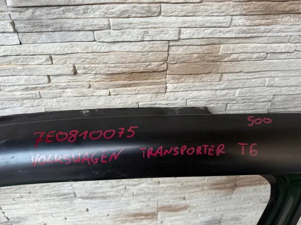 Dörrpelaröverdrag VW Transporter T6 OEM 7E0810075 image 3