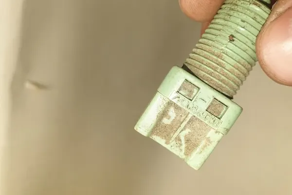 Bromspedalsensor VOLVO S40 I 7700849783 image 4