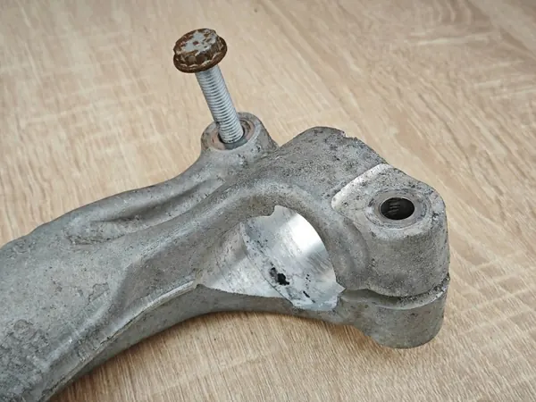 Stoßdämpferhalter links vorne OEM 8W0413037 für Audi A5 image 3