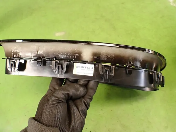 Left Black Grille M Performance BMW F10 F11 image 8