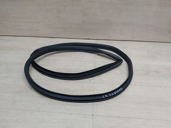 OMODA 5 E5 C5 vedação da porta traseira direita image 1