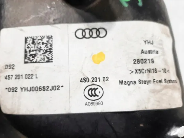 Audi R8 II Spyder polttoainesäiliö OEM 4S7201022L - Oikea image 7