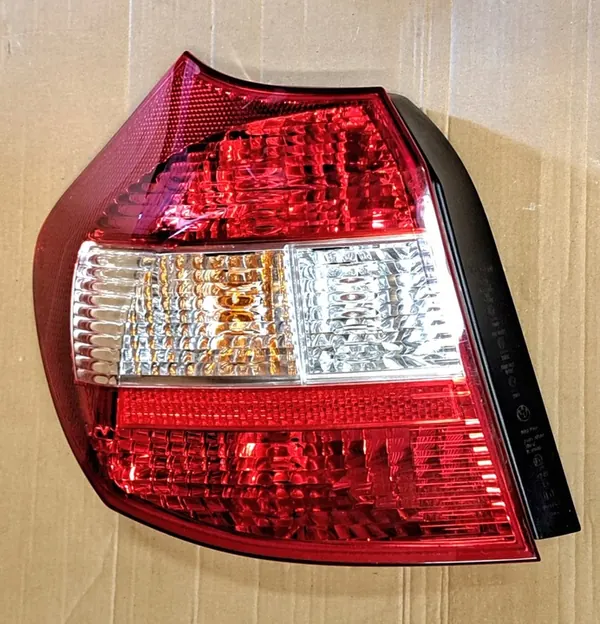 BMW 1 E87 Lámpara Trasera Izquierda 63216924501 image 3