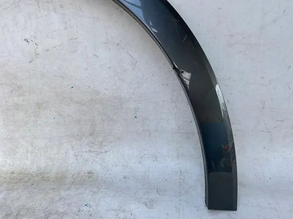 AUDI Q3 II Etu Oikea Lokasuoja 83A853718A image 2