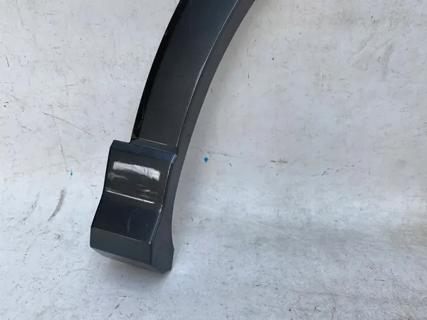 AUDI Q3 II Etu Oikea Lokasuoja 83A853718A image 5