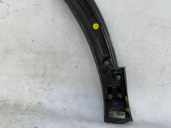 AUDI Q3 II Etu Oikea Lokasuoja 83A853718A image 7