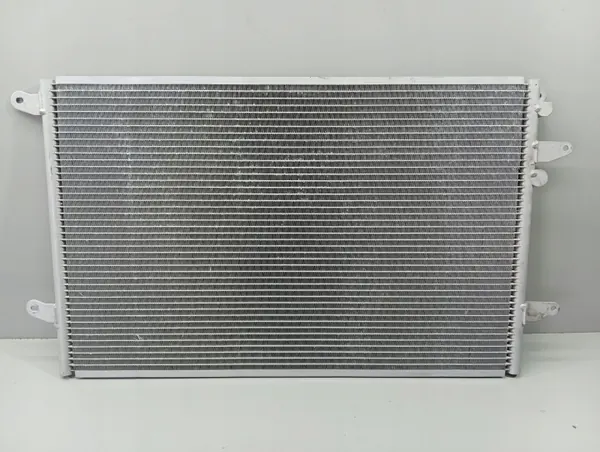 Radiador ar condicionado usado OEM CHLODNICA KLIMATYZACJI VW PHAETON 4.2 V8 image 3