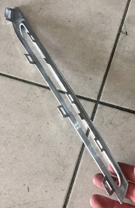 Mercedes GLC C253 Listello Griglia Cromato A2538880185 image 2