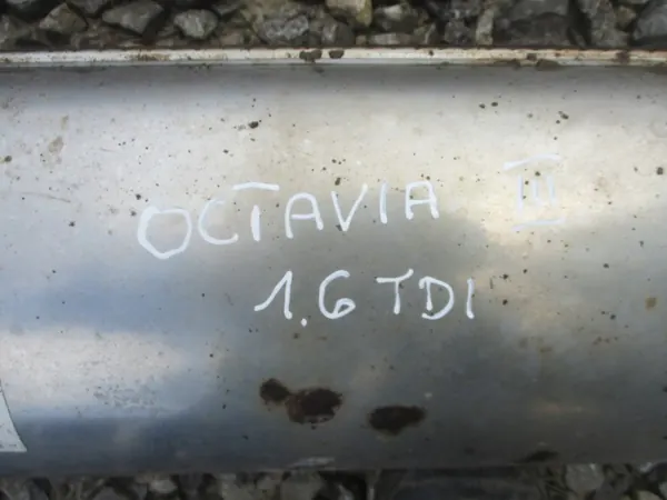 SEAT Leon III 1.6 TDI Silenciador Escape OEM 5Q0119C image 9