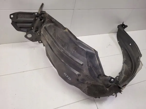 Front Left Wheel Arch Toyota Yaris XP130 2018 53876-0D170 image 5