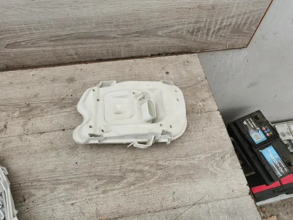 Soquete farol traseiro esquerdo OEM 436261L Audi A6 C6 image 2