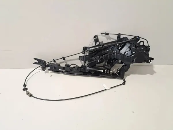 Bakluckfäll OEM 7443103 Vänster Bak BMW M8 image 2