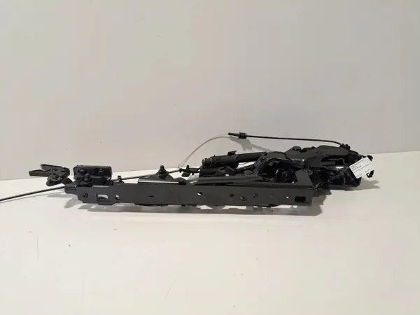 Bakluckfäll OEM 7443103 Vänster Bak BMW M8 image 6