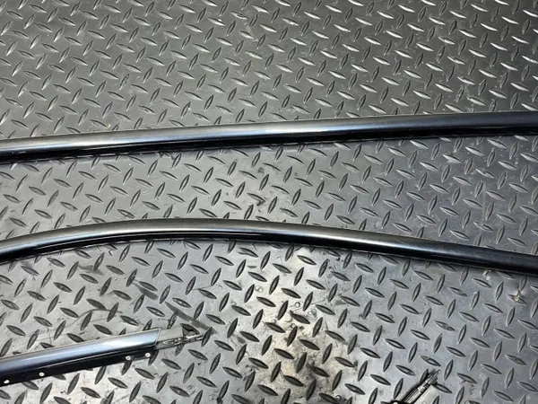 BMW F31 Shadow Line sivulasinauhan OEM 4848948 image 5