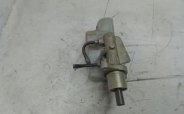 Rempomp Volvo V50 2.0 D 03350886551 image 3