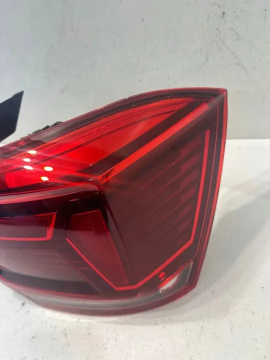 Luz Trasera Derecha Polo 2G 2G0945208B image 3