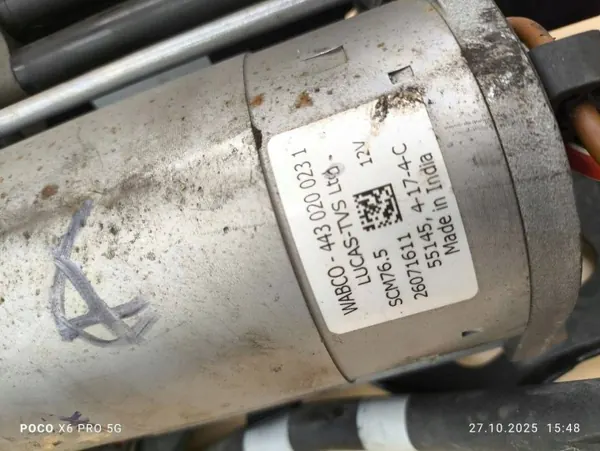 Luftfederungskompressor OEM 6875177 Hinten BMW X5 F15 image 3