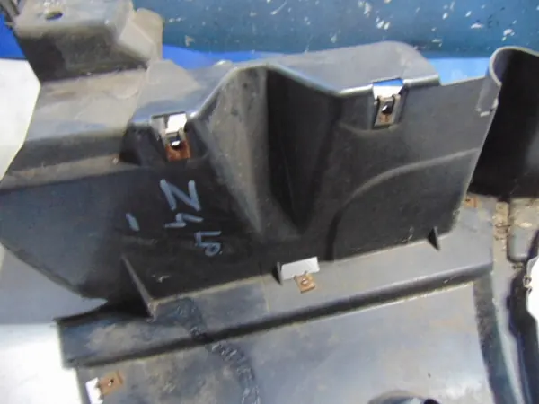BMW Z4 E85/E86 linke Frontkotflügel OEM 7012725 image 5