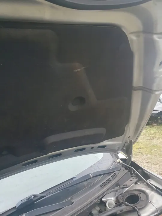 Isolamento do Capô Mitsubishi Lancer VIII image 3