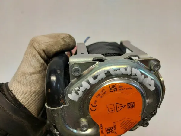 VW ID4 Säkerhetskudde OEM KR32R8L17G-JLK01 Vänster Bak image 4