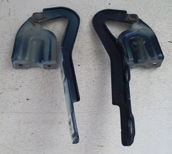 Charnière de capot gauche SUZUKI S CROSS 13- image 5