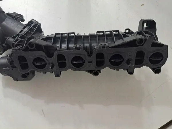 Coletor de admissão BMW 5 F10 F11 image 9