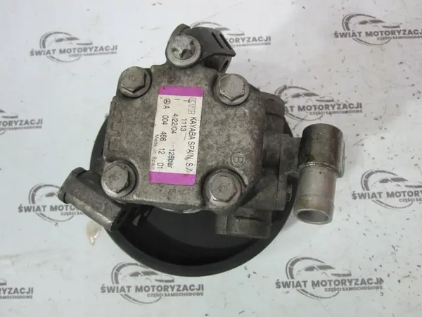 MERCEDES C W11 2.2 CDI Servostyrningspump A6112300115 image 3