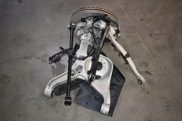 Suspensión trasera izquierda OEM A0009059413 Mercedes X167 image 6