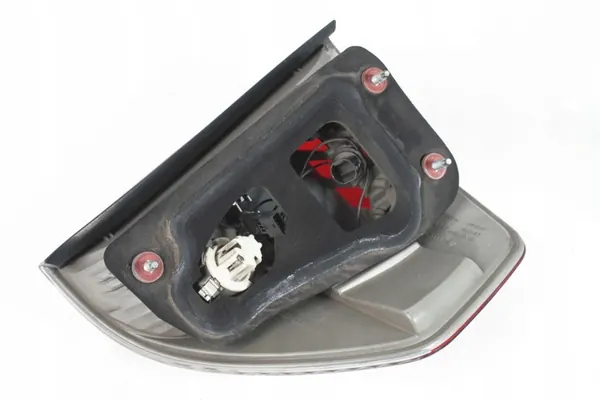 BMW E83 X3 LIFT Luz Trasera Derecha 7162210 image 6