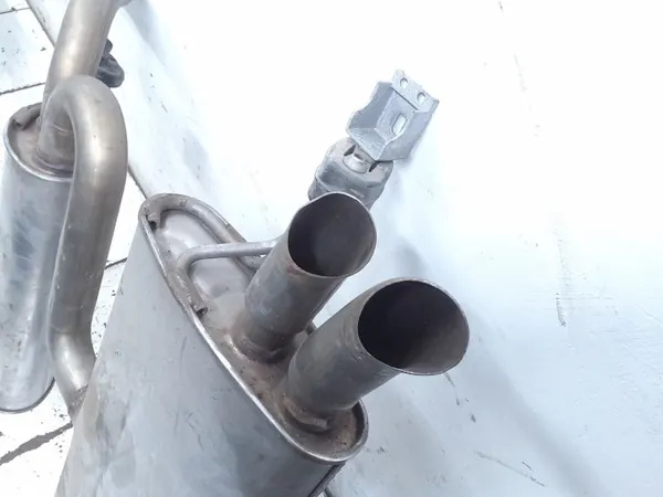 Audi VW Pakoputken Vaimennin OEM 5Q6253611BN image 3