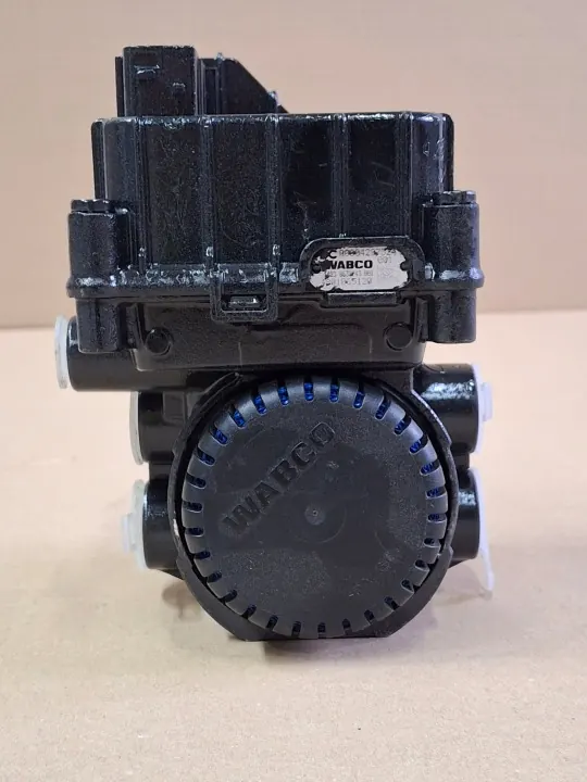 Mercedes EBS-modulaattori OEM A0004297524 Käytetty image 3