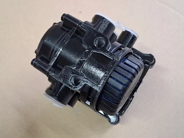 Mercedes EBS-modulaattori OEM A0004297524 Käytetty image 7
