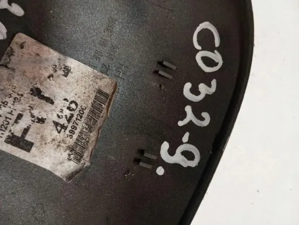 OEM 39971206 Höger spegelram för Volvo V70 II image 4