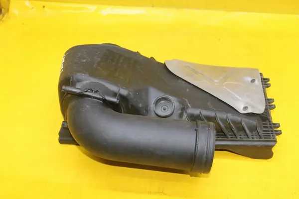 Ilmansuodattimen kotelo Porsche Cayenne II 4.8 Turbo S OEM image 3