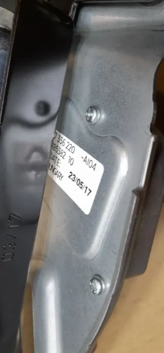BMW 7444044 Kofferbakdemper voor X1 F48 - Gebruikt image 3