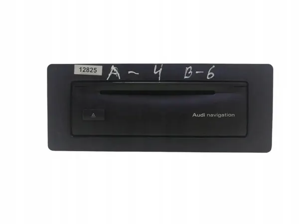 Audi CD-vaihtaja OEM 8618842290 A4 B5 2.0L:lle image 2