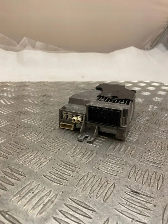 BMW Audio-Verstärker OEM 985919401 - Gebraucht image 4