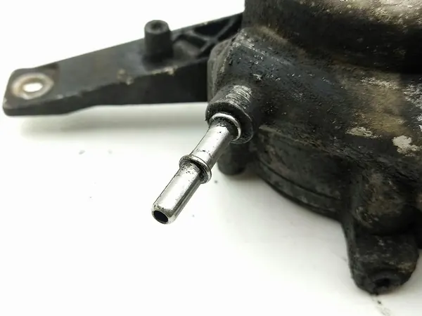 Bränslefilter Opel Antara 2012 25927517 image 7