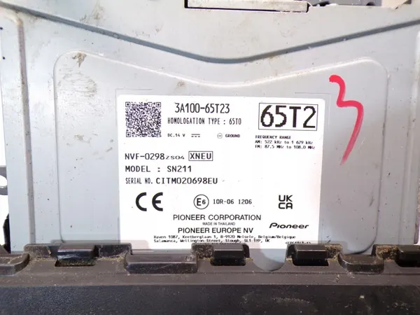 Écran Radio Navigation Suzuki OE OEM 3A100-65T23 image 4